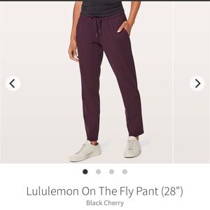 Lululemon On the Fly Joggers